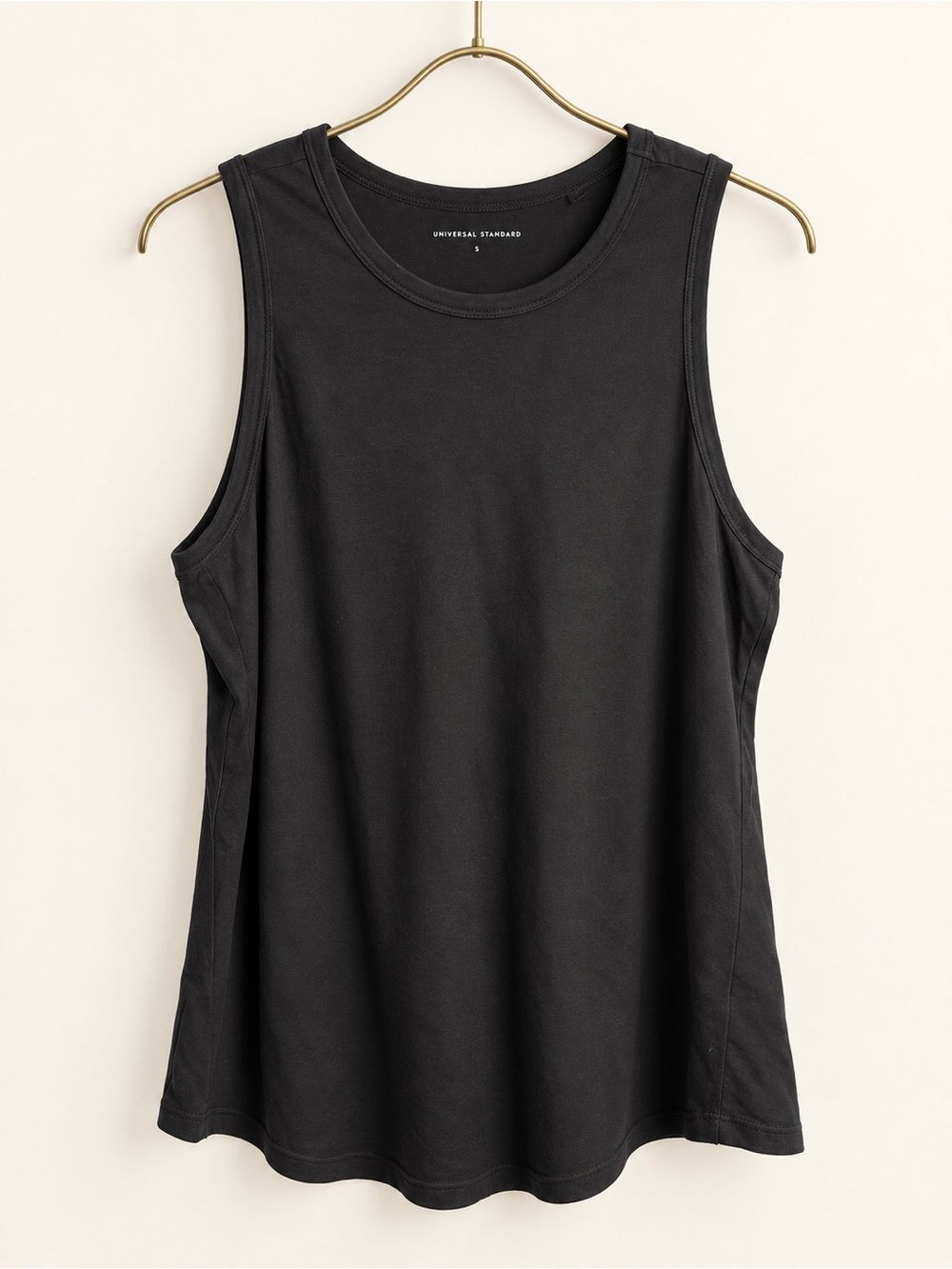 Universal Standard Black Relaxed Muscle Tank - Cai S (14-16)